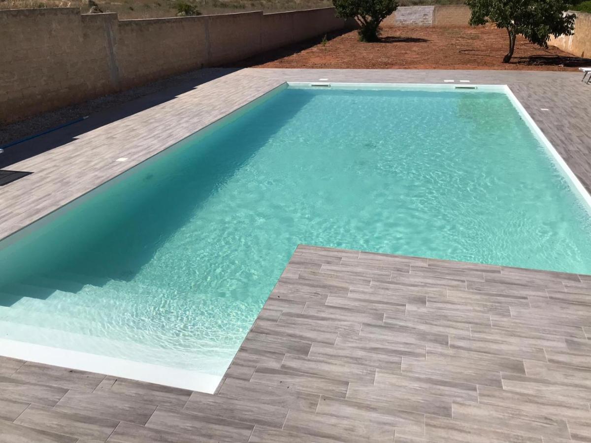 Villa Vacanze Giuseppe 马扎拉德尔瓦洛 外观 照片