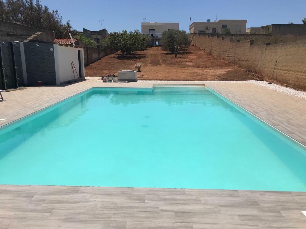 Villa Vacanze Giuseppe 马扎拉德尔瓦洛 外观 照片